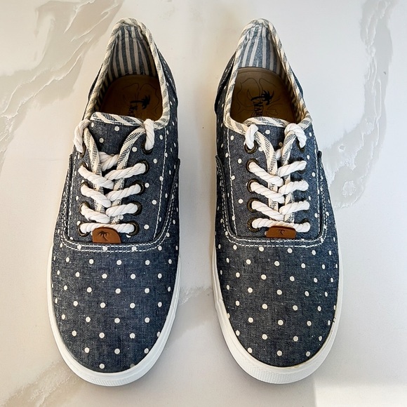 Margaritaville Blue and White Denim Polka Dot Lace Up Sneakers Sz 11 - Picture 4 of 13